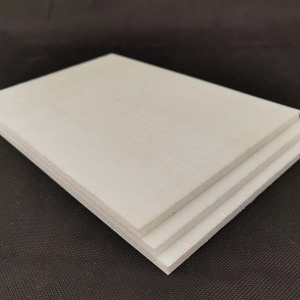 CFRT材(cai)料資訊：熱塑複(fú)合材料逐漸代(dài)替熱固和金屬(shu)等材料