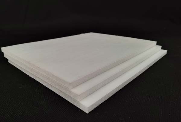 CFRT玻璃纖(xian)維增強(qiang)材料浸(jin)漬方法(fa)和成型(xing)技術